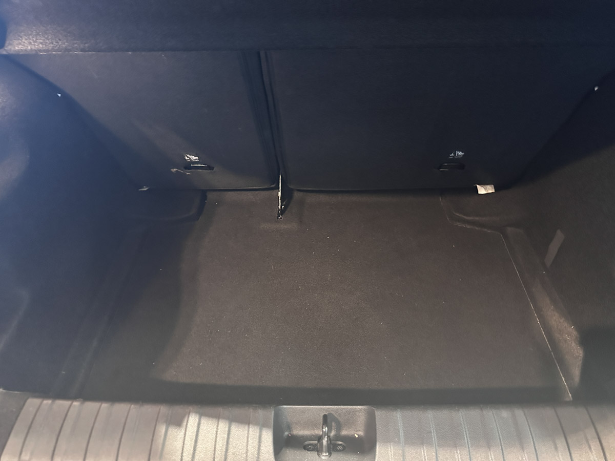 CHEVROLET ONIX HB 1.0L LT MT 2024