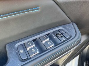 LYNK & CO 01 LOUDER PHEV HYBRID 1.5 TURBO AT 2025