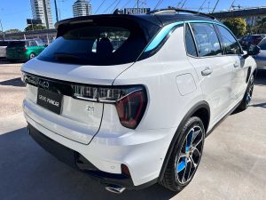 LYNK & CO 01 LOUDER PHEV HYBRID 1.5 TURBO AT 2025