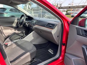 VOLKSWAGEN POLO TRENDLINE 1.6 5PTS 2019