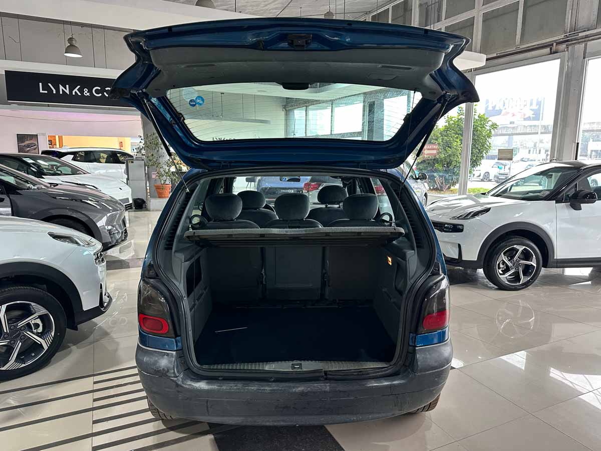 RENAULT SCENIC 1.6 FULL 2000