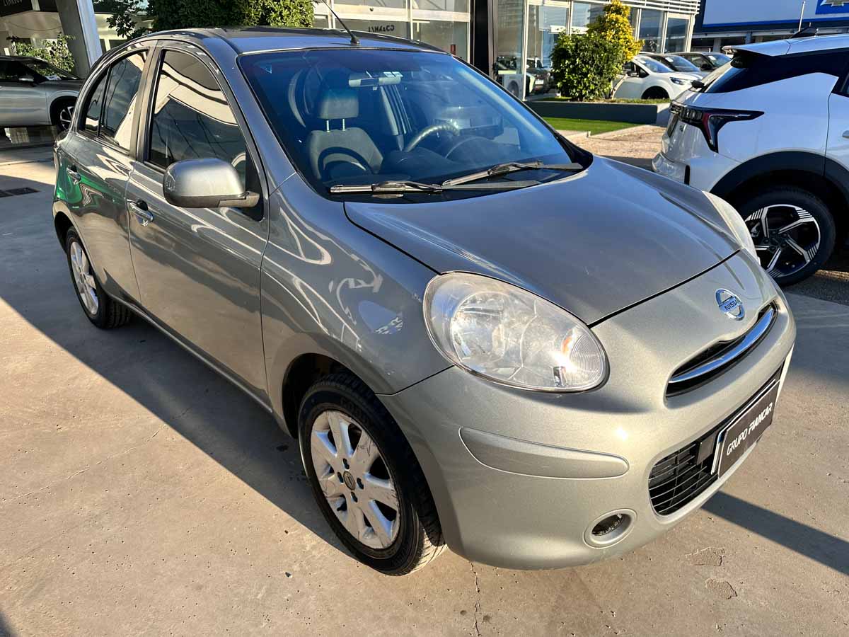 NISSAN MARCH ADVANCE EXTRA FULL MT 2013