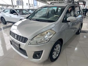SUZUKI ERTIGA GLX 1.4 MT 7 PASAJEROS EXTRA FULL 2015