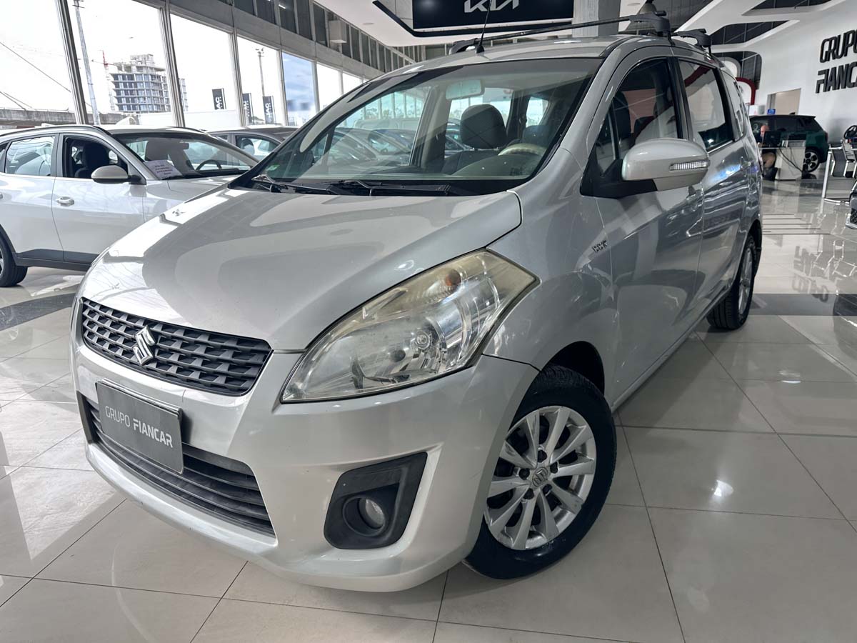 SUZUKI ERTIGA GLX 1.4 MT 7 PASAJEROS EXTRA FULL 2015