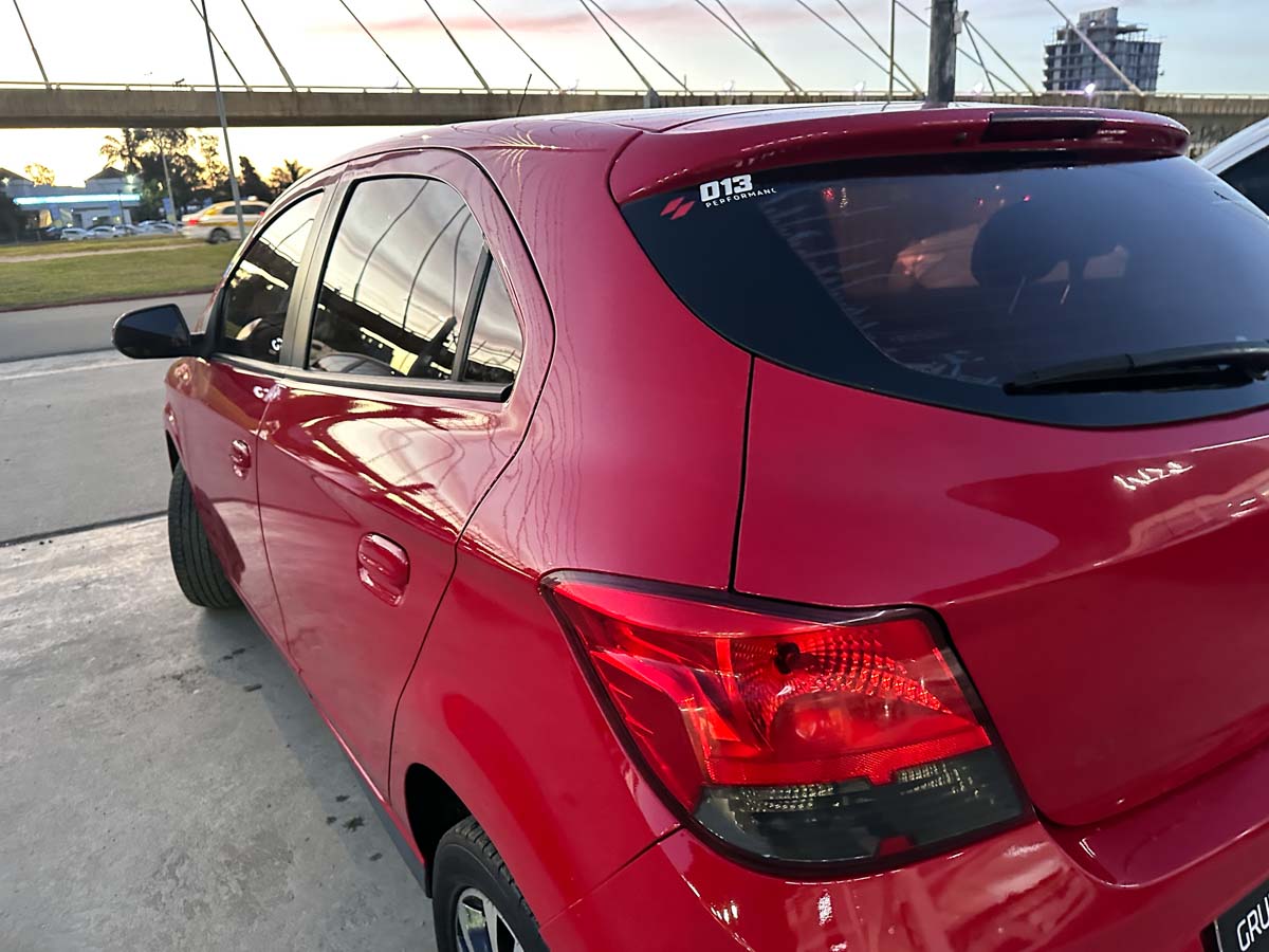 CHEVROLET ONIX LTZ 1.4 MT 5PTS 2014