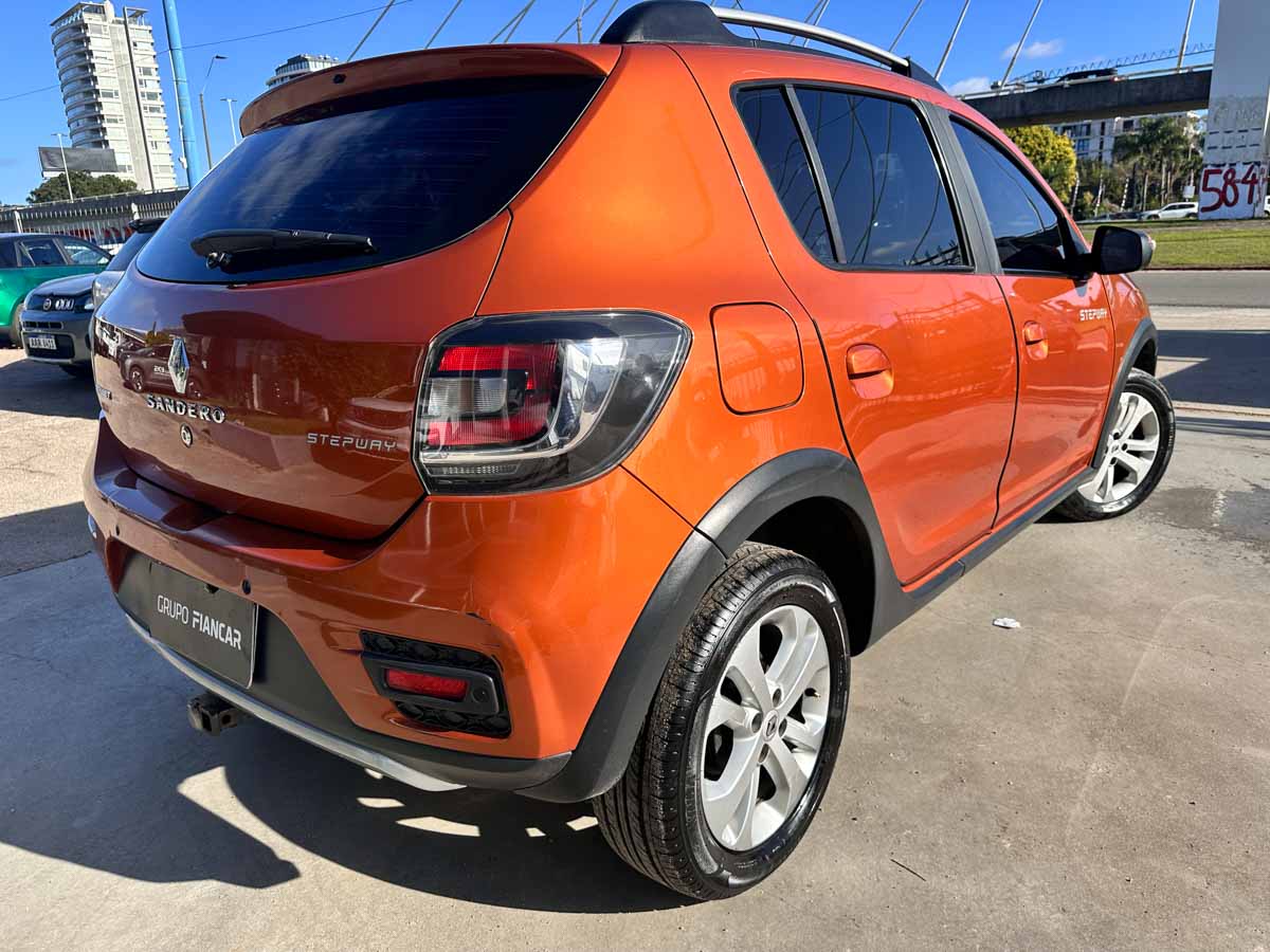 RENAULT NUEVA STEPWAY 1.6 PRIVILEGE FULL 2015
