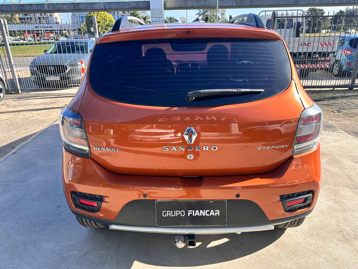 RENAULT NUEVA STEPWAY 1.6 PRIVILEGE FULL 2015