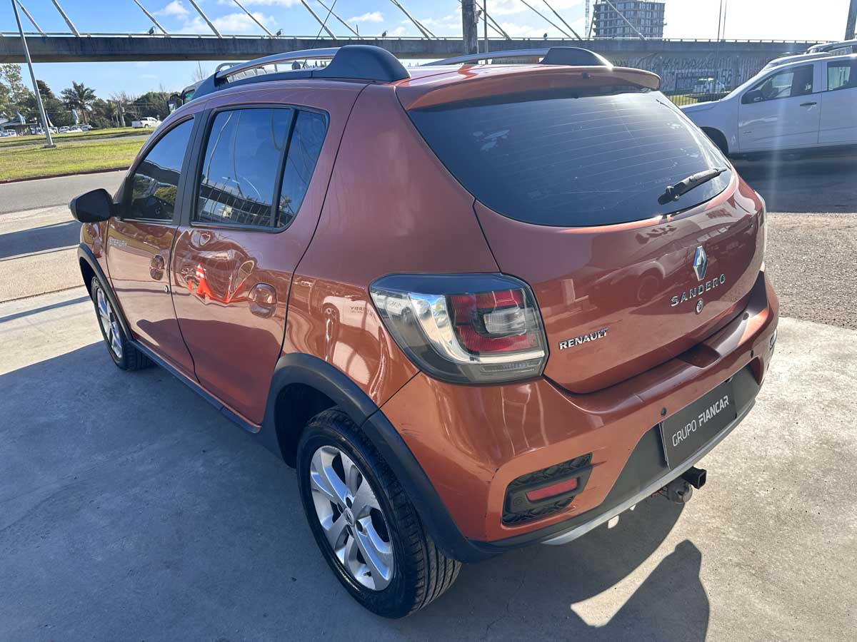 RENAULT NUEVA STEPWAY 1.6 PRIVILEGE FULL 2015