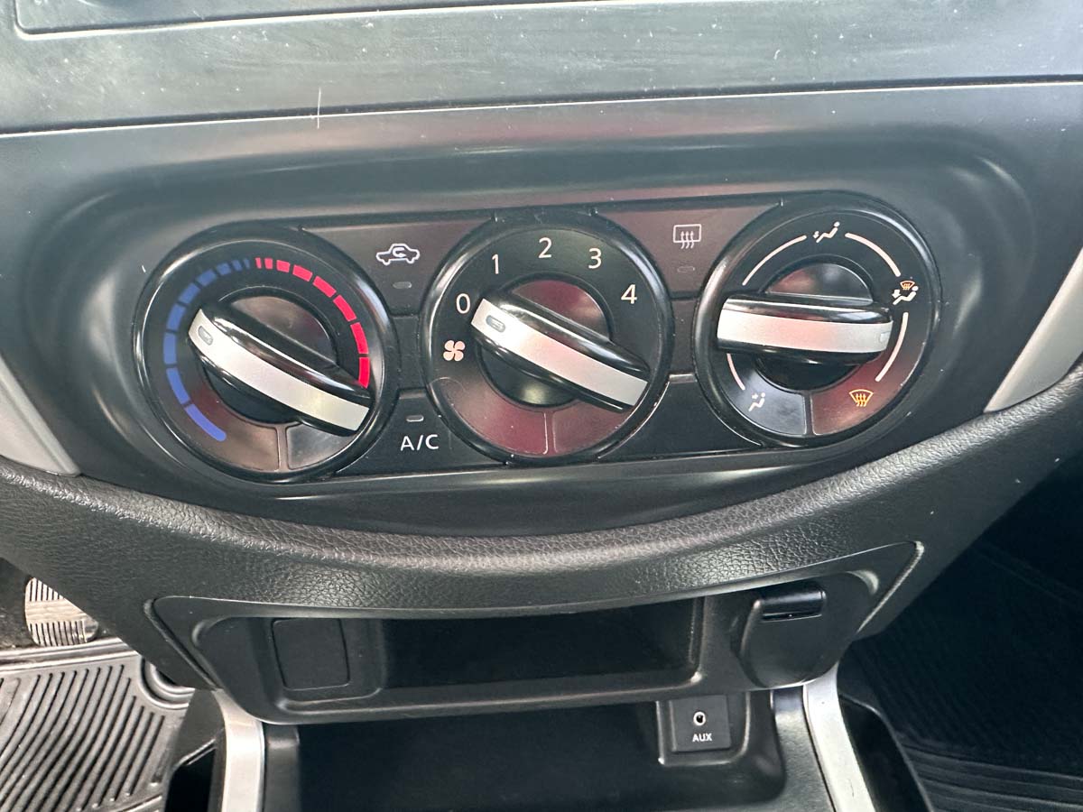 NISSAN NP300 FRONTIER 4X2 DC 2.5 FULL 2018