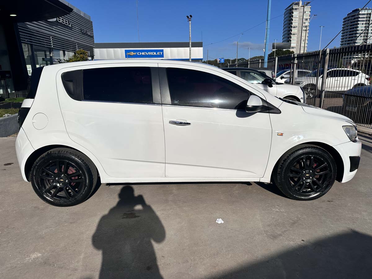 CHEVROLET SONIC LTZ 1.6 HB 5PTS 2012