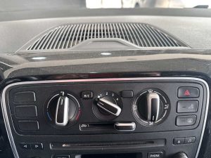 VOLKSWAGEN HIGH UP 1.0 FULL 2017