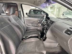 VOLKSWAGEN CROSSFOX 1.6 FULL 5PTS 2011