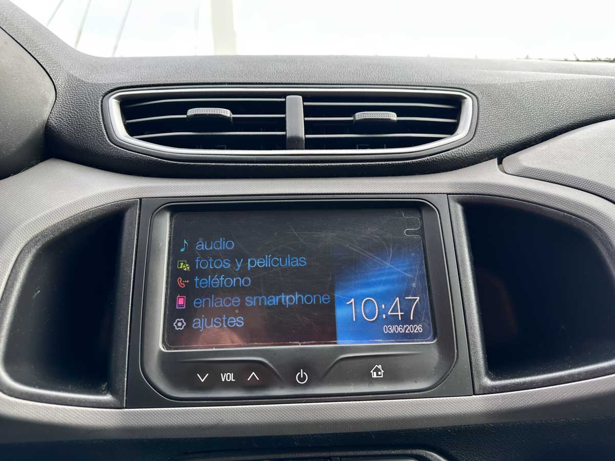 CHEVROLET ONIX LT 1.4 MT 5PTS 2014