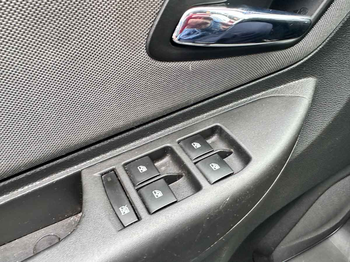 CHEVROLET SPIN LTZ 1.8 MT 7 PASAEROS EXTRA FULL 2017