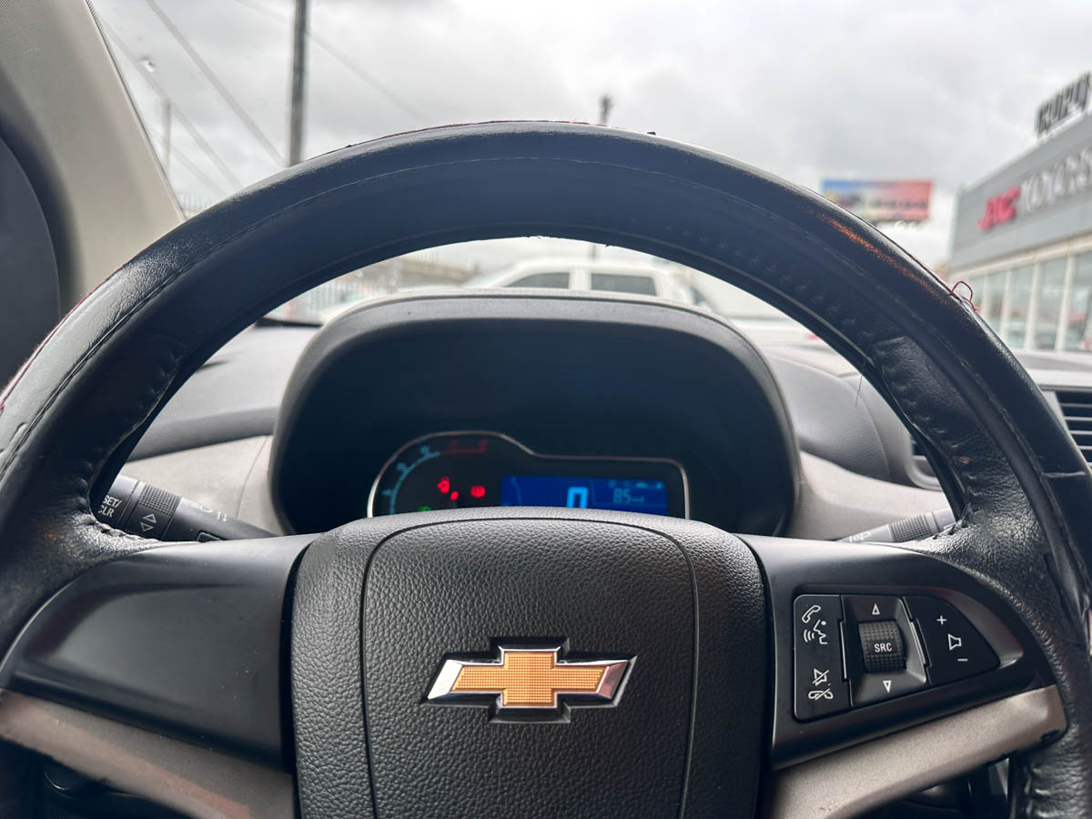 CHEVROLET SPIN LTZ 1.8 MT 7 PASAEROS EXTRA FULL 2017