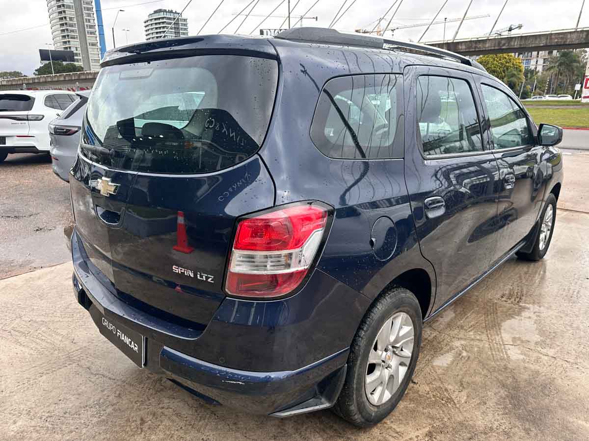 CHEVROLET SPIN LTZ 1.8 MT 7 PASAEROS EXTRA FULL 2017