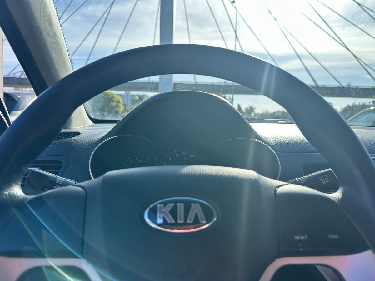 KIA PICANTO EX MT FULL 5PTS 2016