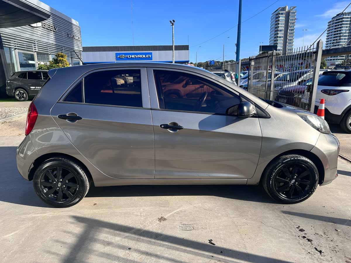 KIA PICANTO EX MT FULL 5PTS 2016