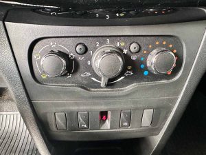 RENAULT NUEVA STEPWAY ZEN 1.0 MT SUV 2024