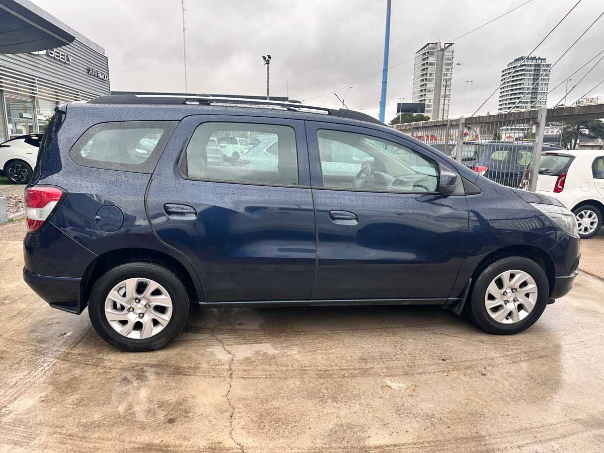 CHEVROLET SPIN LTZ 1.8 MT 7 PASAJEROS 2017
