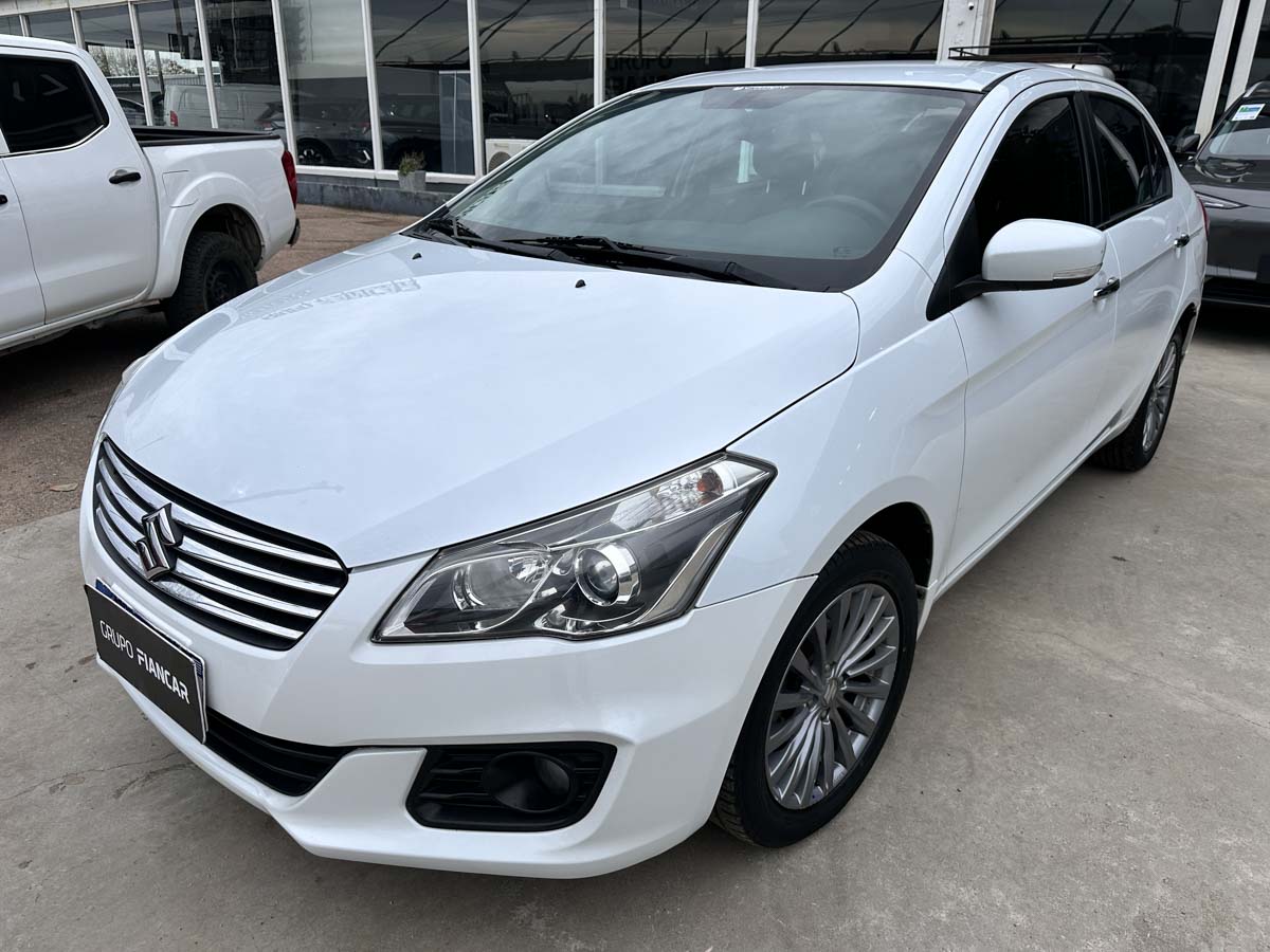 SUZUKI CIAZ GLX 1.4 MT EXTRA FULL 4PTS 2015