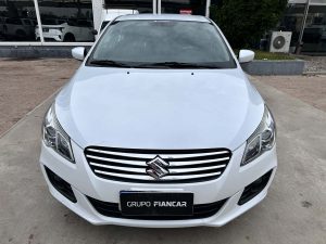 SUZUKI CIAZ GLX 1.4 MT EXTRA FULL 4PTS 2015