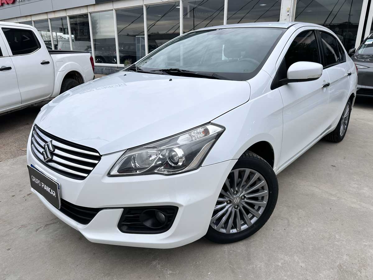 SUZUKI CIAZ GLX 1.4 MT EXTRA FULL 4PTS 2015