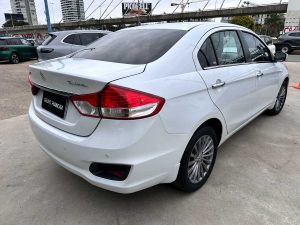 SUZUKI CIAZ GLX 1.4 MT EXTRA FULL 4PTS 2015
