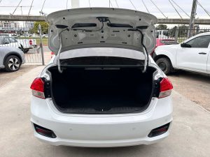 SUZUKI CIAZ GLX 1.4 MT EXTRA FULL 4PTS 2015