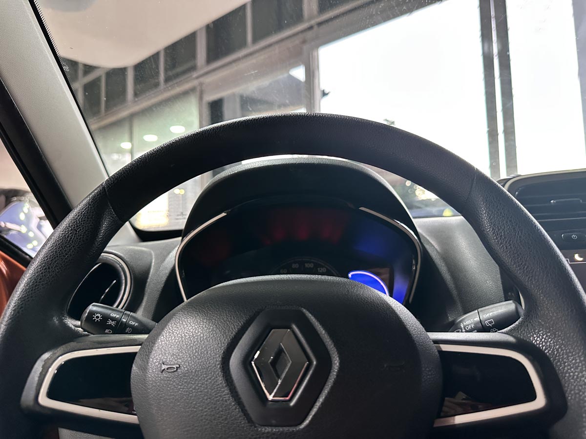 RENAULT KWID ICONIC 1.0 MT FULL 2020