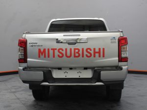 MITSUBISHI L200 DIT 4x4 AT 2021