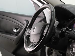 RENAULT MEGANE III PRIVILEGE 2.0 MT 2014