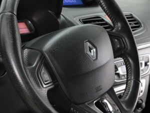 RENAULT MEGANE III PRIVILEGE 2.0 MT 2014