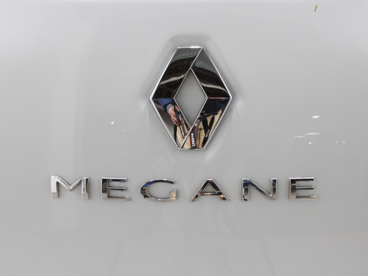 RENAULT MEGANE III PRIVILEGE 2.0 MT 2014