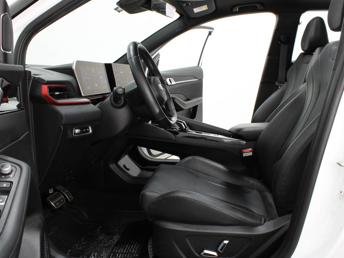 GEELY COOLRAY GF 1.5T 2025