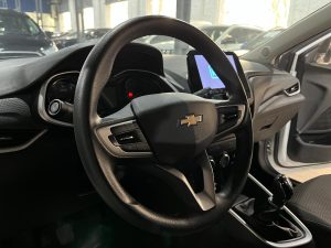 CHEVROLET ONIX 1.2 LT MT 2023