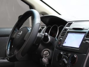 NISSAN TIIDA 2008