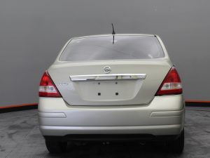NISSAN TIIDA 2008