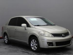 NISSAN TIIDA 2008
