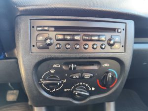 PEUGEOT 207 COMPACT 2010