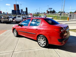 PEUGEOT 207 COMPACT 2010