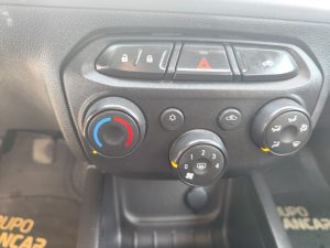 CHEVROLT ONIX JOY 2021
