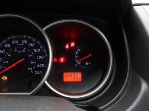 NISSAN TIIDA 2011