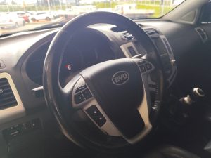 BYD S6 2015