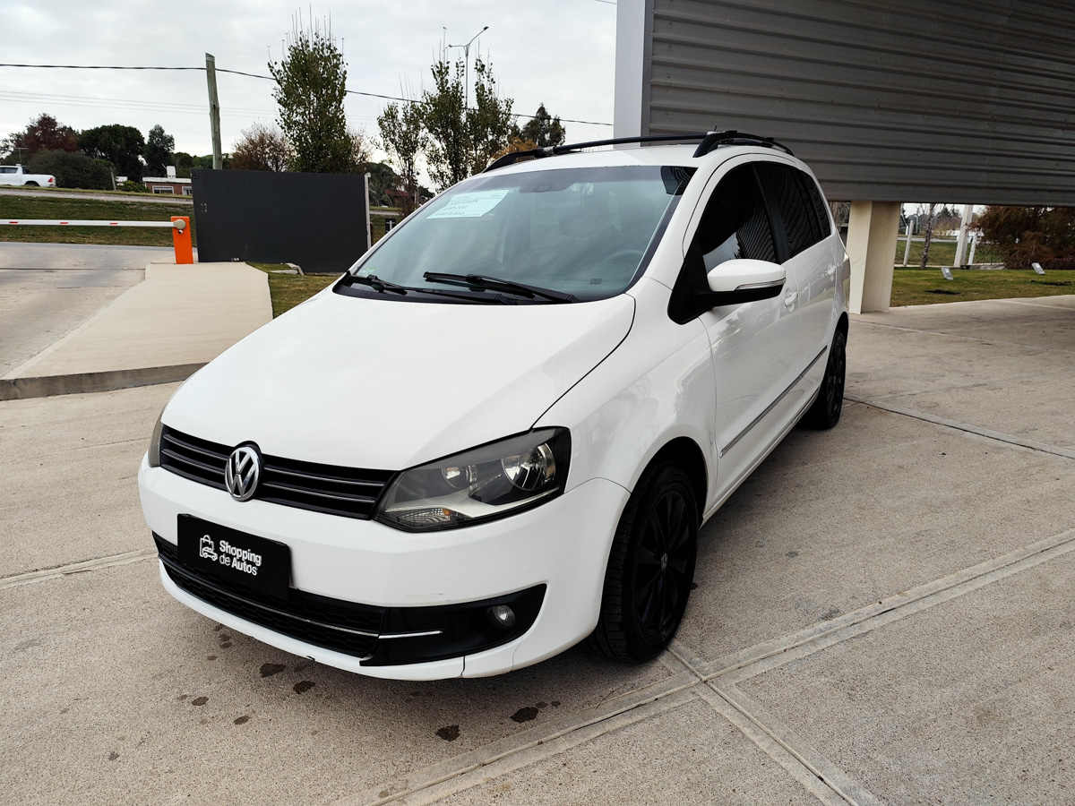 VOLKSWAGEN SURAN 2012