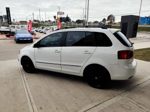 VOLKSWAGEN SURAN 2012