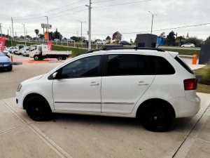 VOLKSWAGEN SURAN 2012