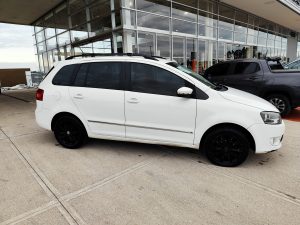 VOLKSWAGEN SURAN 2012