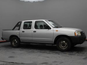 NISSAN FRONTIER 2013