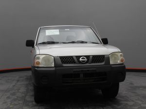 NISSAN FRONTIER 2013